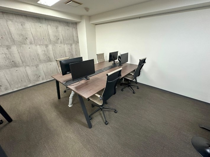 PCモニターアーム設置工事
