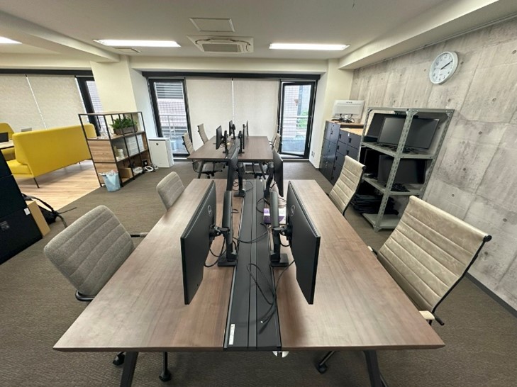 PCモニターアーム設置工事