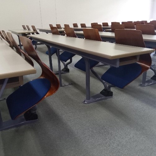固定椅子座パッド交換工事
