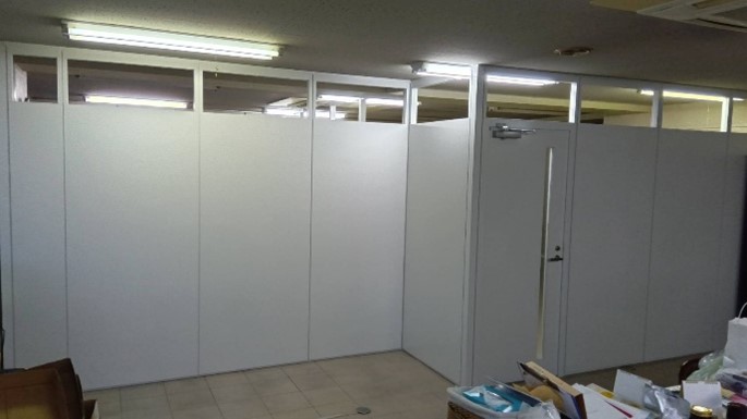 パーティション設置工事
